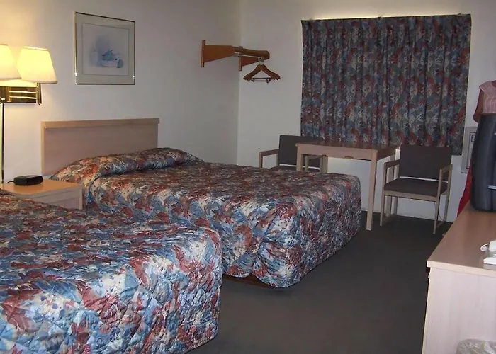Motel America's Choice & 2*
