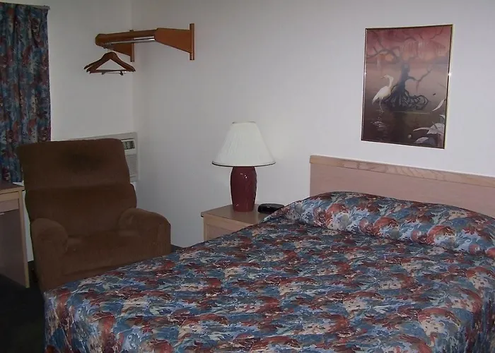 Motel America's Choice &
