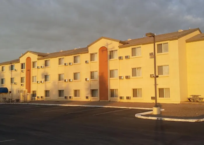 America's Choice & Motel Gila Bend