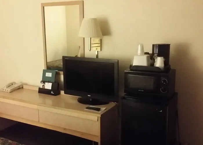 America's Choice & Motel Gila Bend
